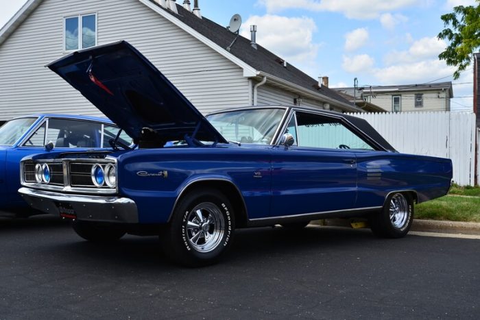 dodge coronet muscle car